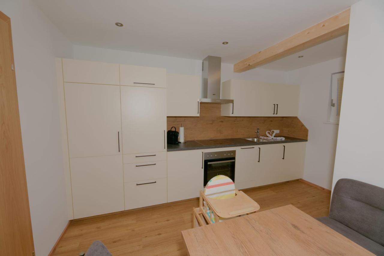 Mounira Ladis Appartement Buitenkant foto
