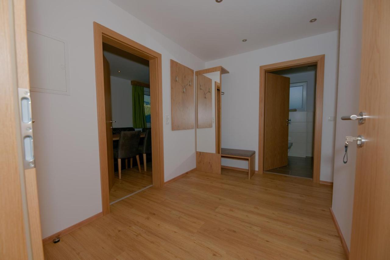 Mounira Ladis Appartement Buitenkant foto