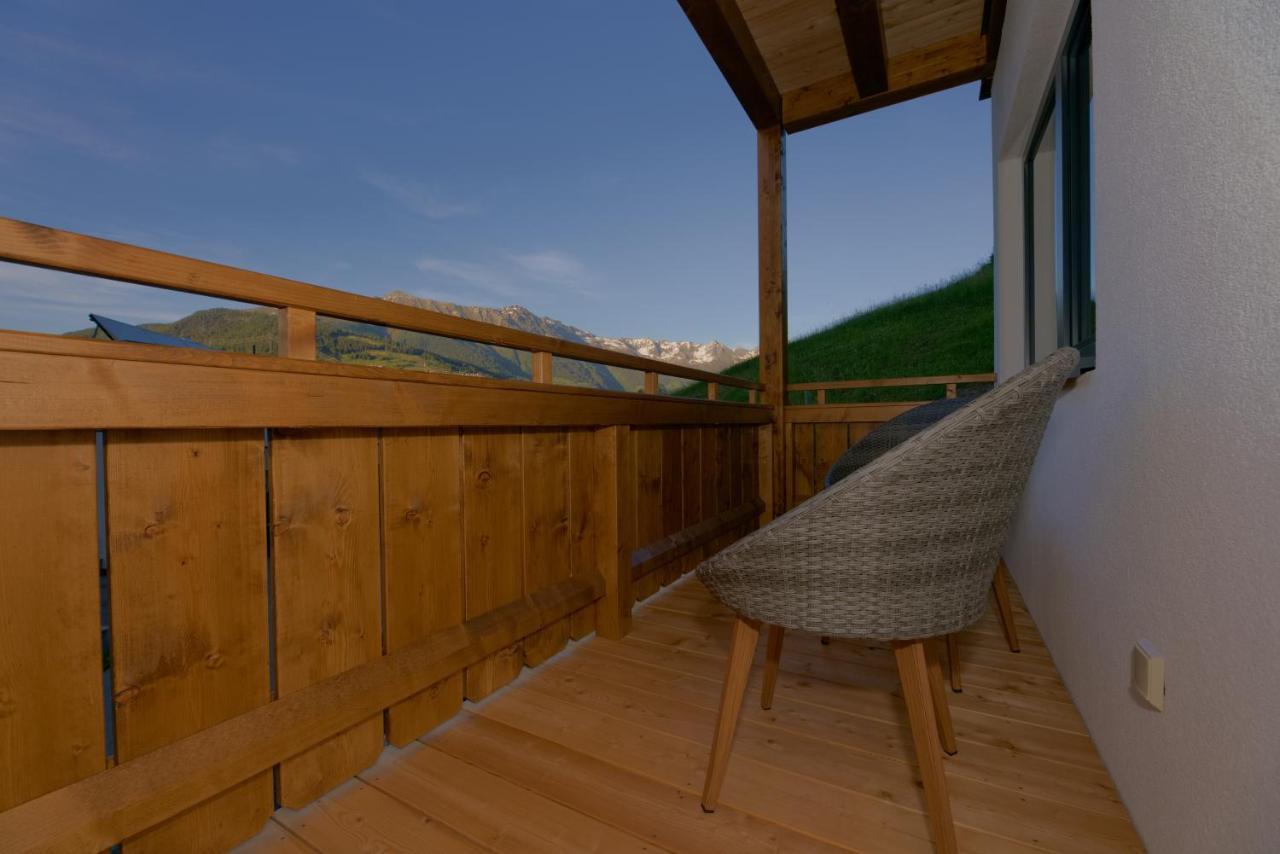 Mounira Ladis Appartement Buitenkant foto